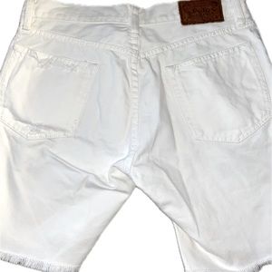 These are POLO Ralph Lauren white shorts <<<